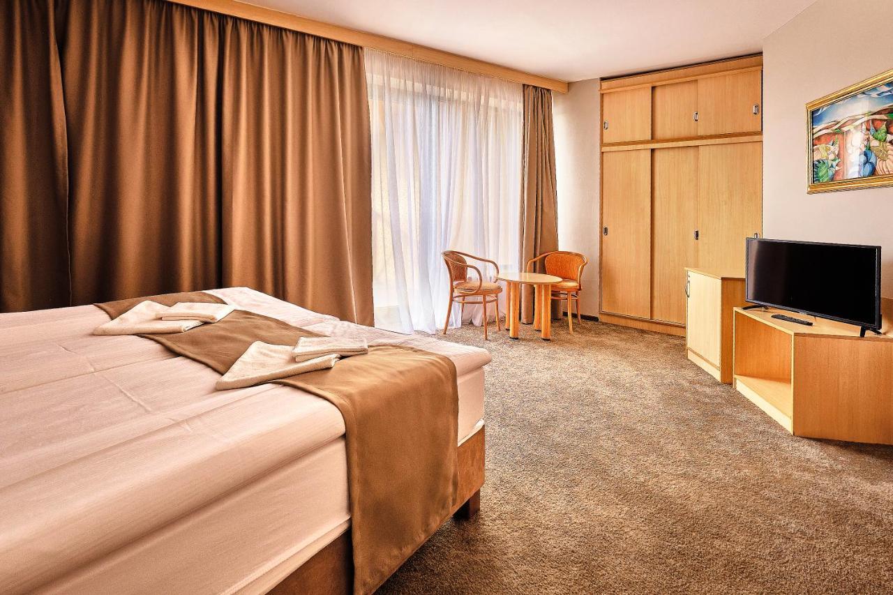 Lugas Wellness 4*